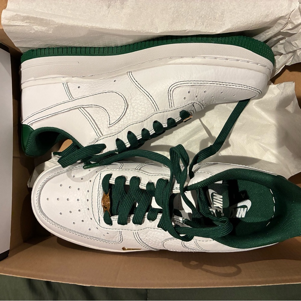 Nike Air Force 1 07 Mini Jewel